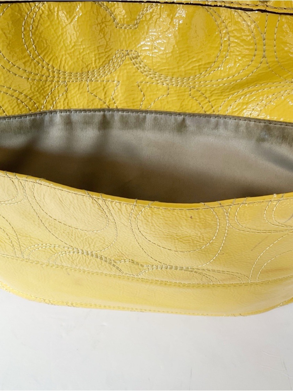 Coach 2012 Signature Patent Leather Tote in Canary Yellow (Flaws) - Picture 14 of 15